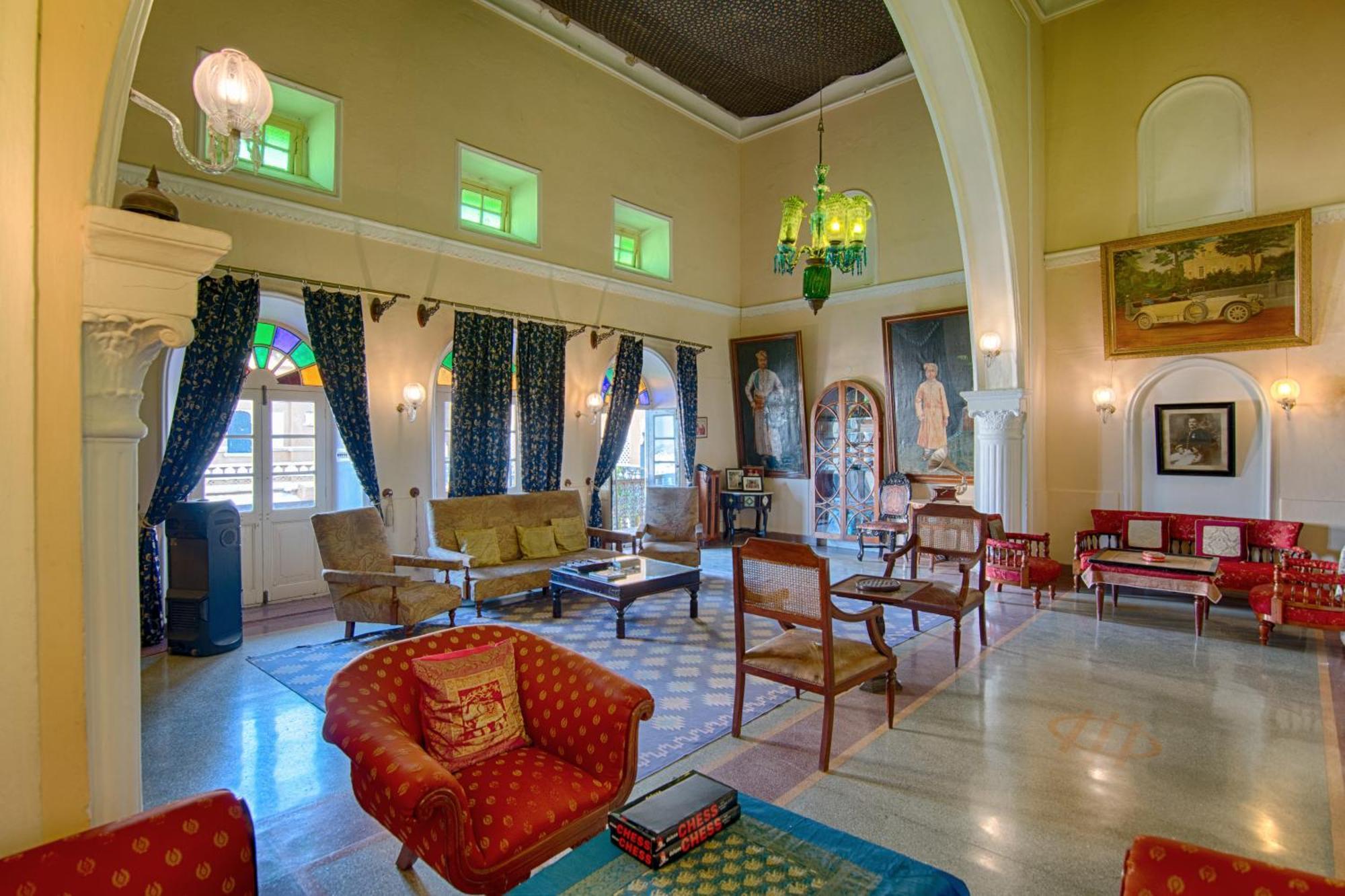 Deogarh Mahal Hotel Devgarh  Buitenkant foto