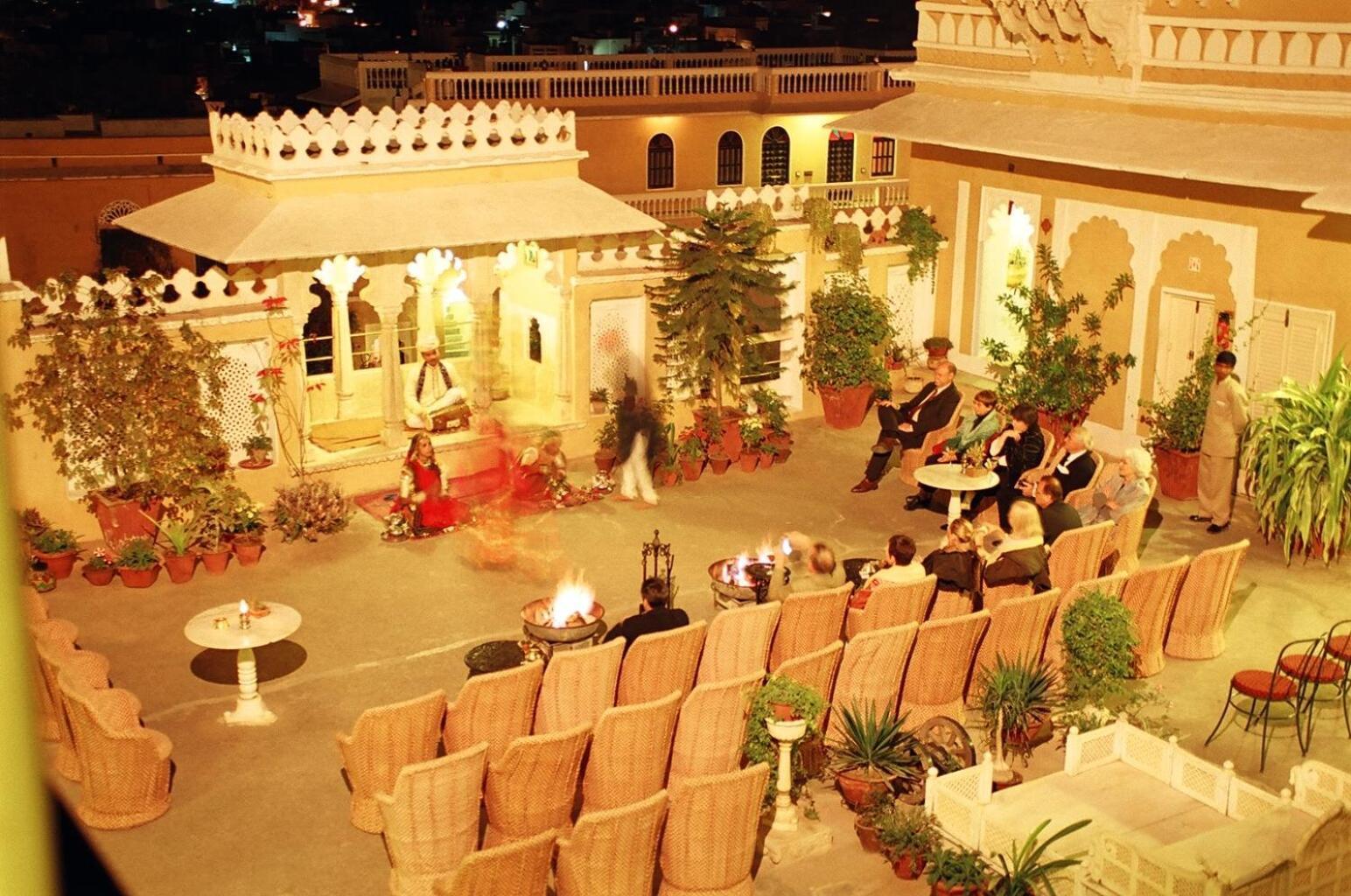 Deogarh Mahal Hotel Devgarh  Buitenkant foto